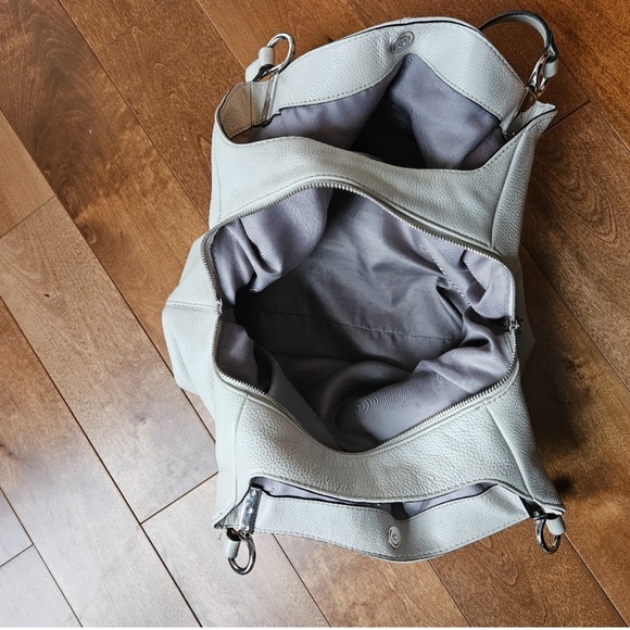 Used Vince Camuto pretty Soft Women's Large Neutral Silver Cloud Shoulder Bag - Picture 7 of 11